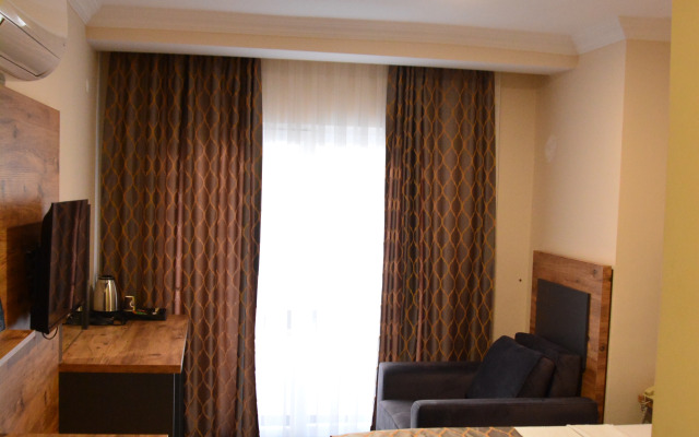 Club Efes Otel