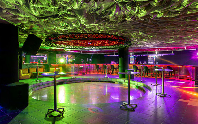 Senza Grand Santana Hotel