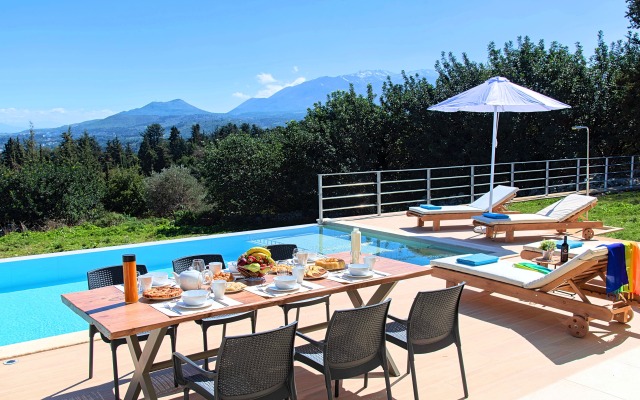 Вилла Orientem Villa Heated Pool