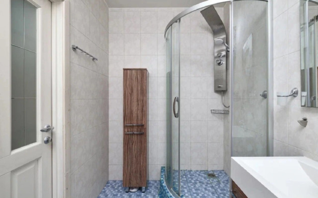 Квартира 4-х местная просторная