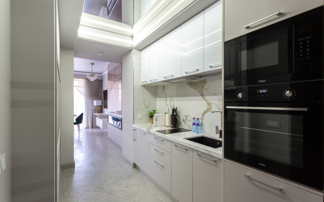 Апартаменты Red Apartments Светлана Парк Эмилия