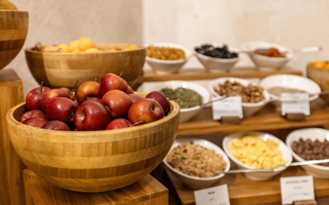 Azimut Park Hotel& SPA Repino