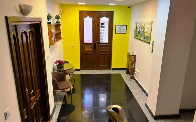 Old City Hatefi Apartment hotel