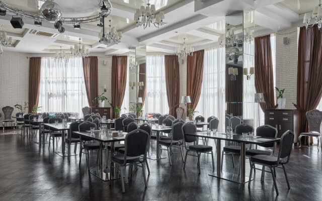 Lazurny bereg Hotel