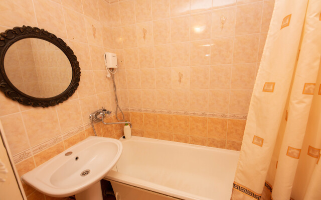 Квартира 1 комнатная квартира улица Республики 92