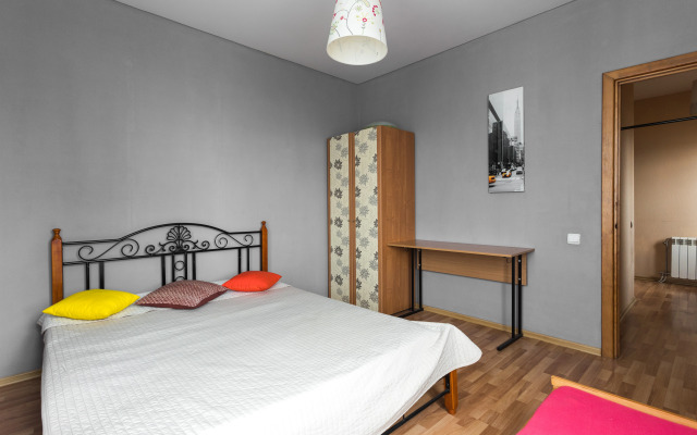 Квартира в Мкрн Горский 84