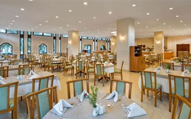 Ozkaymak Marina Hotel