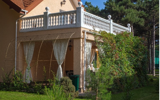 Отель Alma Park Resort