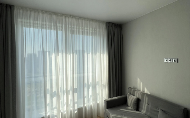 Квартира 1-ком в новом доме посуточно