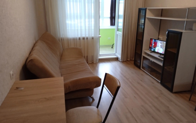 Апартаменты на Московской 121/1 2