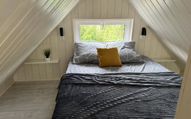 Частный дом с Теплым Бассейном и Банькой