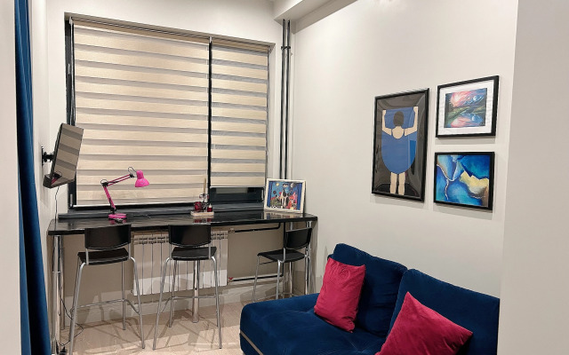 Апартаменты Прекрасная двухуровневая студия рядом с метро