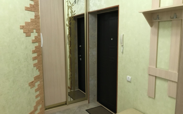 Апартаменты 135 Приморская 7а