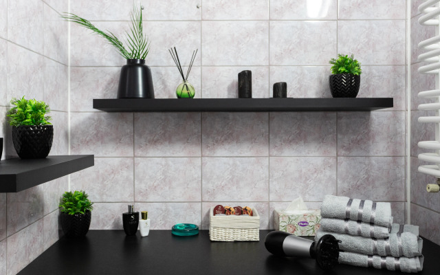 Квартира класса комфорт плюс с видом на реку в центре Рыбной деревни, остров Канта