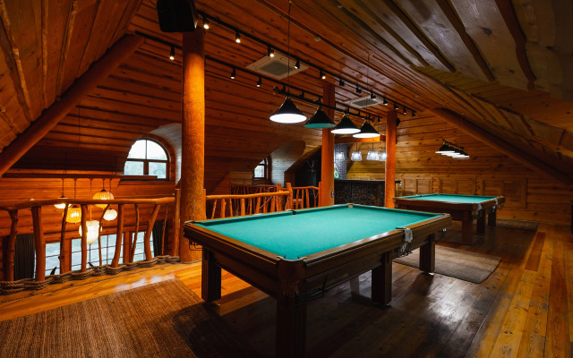 Turisticheskiy Klub Zyujd Vest Recreation Center