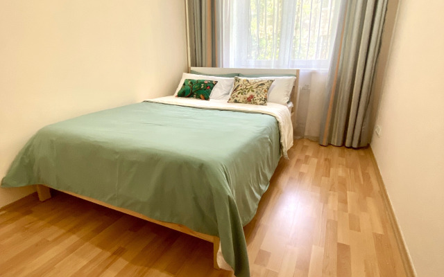 3-komnatnaya Na Zheltoksan Flat