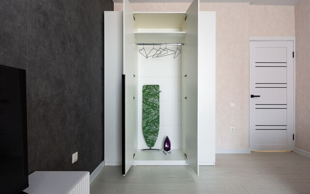 Izumrudnoye Naslazhdenie Ryadom S Parkom Flat