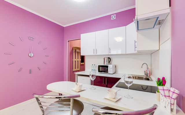 Nikolsky Pink Studio Apartments