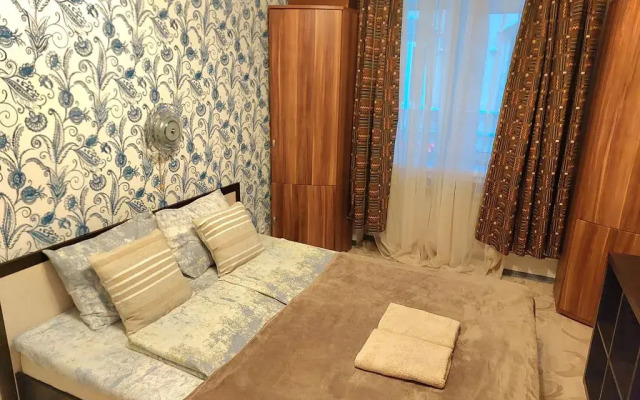 V Tsentre Srednevekovyya Flat