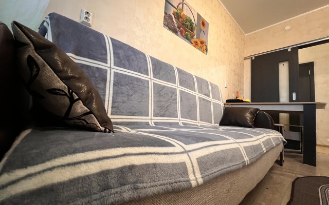 Апартаменты 2кв Центр Уютная на Геологоразведчиков 44а