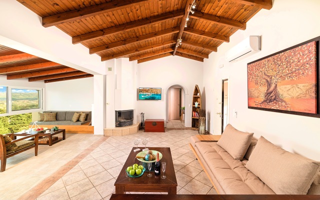 Вилла Chrysallis Heated Pool