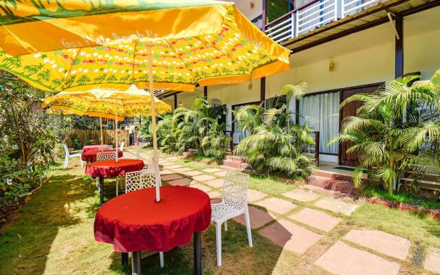 Hotel YogiTree beach Resort & Cafe