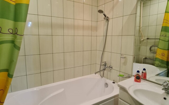 Vo Dvore Glavnogo Ofisa Nornikelya Apartments