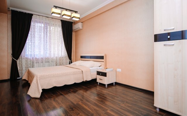 Na Plekhanova 1/2 Apartments