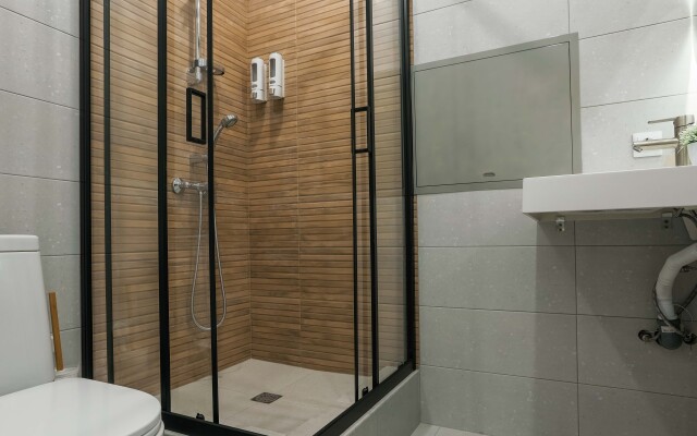 Oazis Vozle Aeroporta Na 2 Gostya Apartments