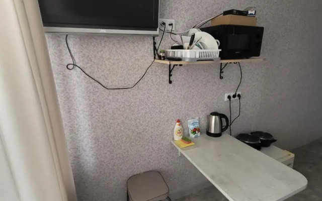 Studiya Na Stantsionnoy 10  Living Quarters