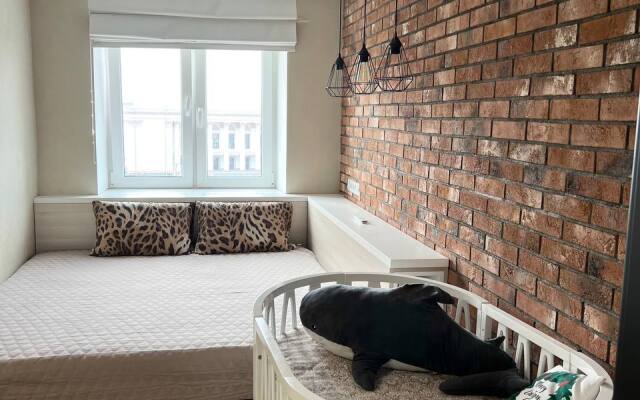 Apartamenty Silver Ot Cityrent s vidom na ploshad