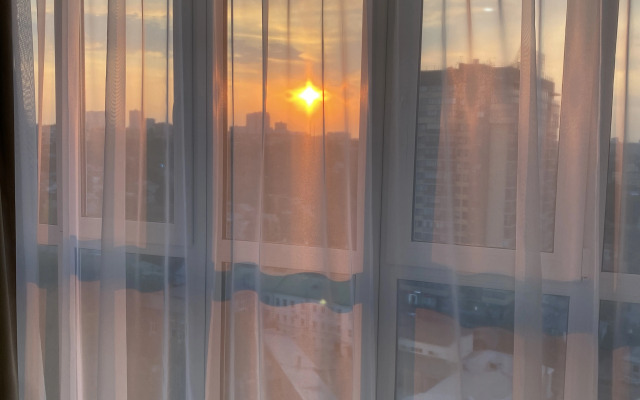 Stilnaya Uyutnaya S Prekrasnym Vidom Na Gorod Flat