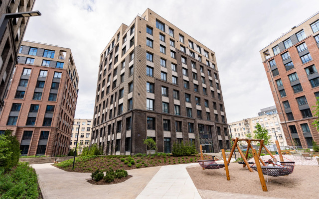 Квартира с Дизайнерским Интерьером с Террасой на Берегу Невы