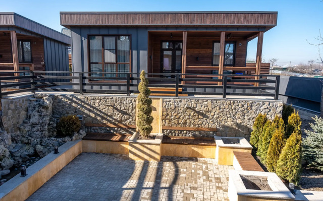 5 Gor Guest house