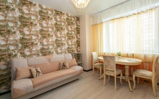 U metro v Venetsianskom stile Flat