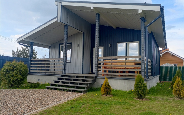 Flotskiy Domik Private house