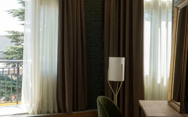 Grand Opera Hotel