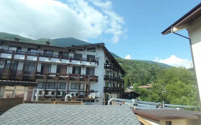 Апартаменты Студия с Панорамным Видом на Защитников Кавказа 114