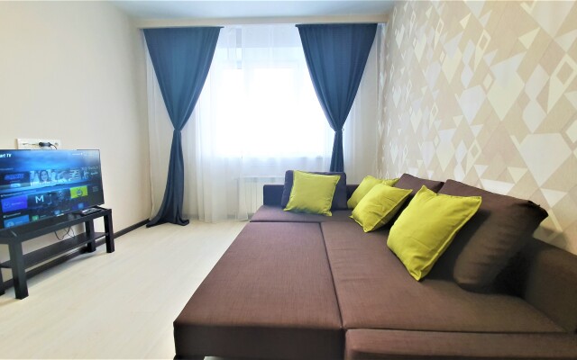 Yevro 2-Komn Vidovaya Serebryany Bereg Krasny Put 103 Apartments