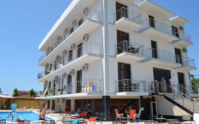 Omega Hotel