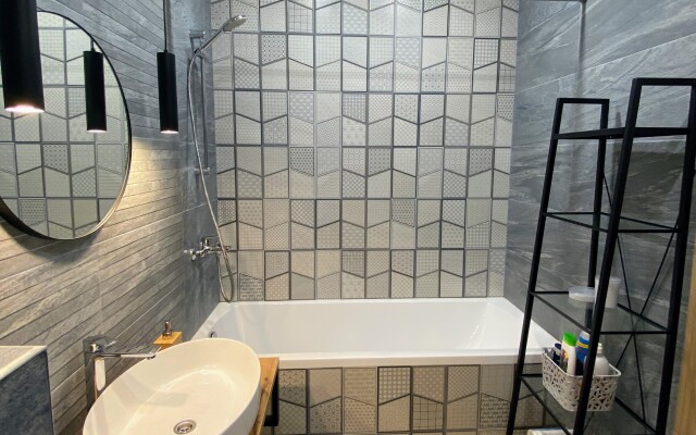 Na Butkova U Naberezhnoy Petra Velikogo Flat