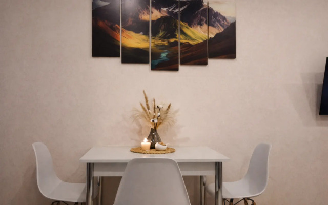 Квартира Студия с Выходом на Новую Набережную