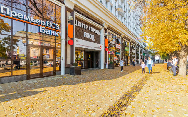 Квартира вместительная в самом центре города с парковкой