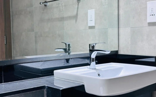 Sunday Sheikh Zayed Road Concord Tower 2 BR by Belvilla