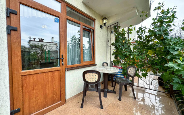 Апартаменты Прибрежная 15 №13 Альфагид