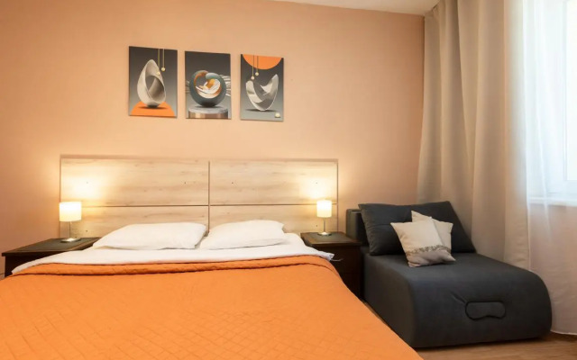 Квартира Этажидейли 1-к на 8 марта 167