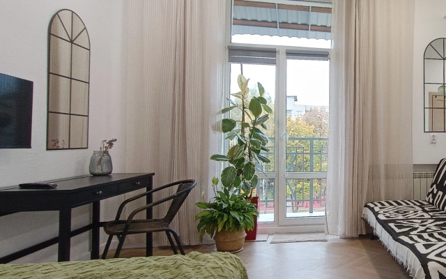 Квартира просторная бульвар Ленина 4