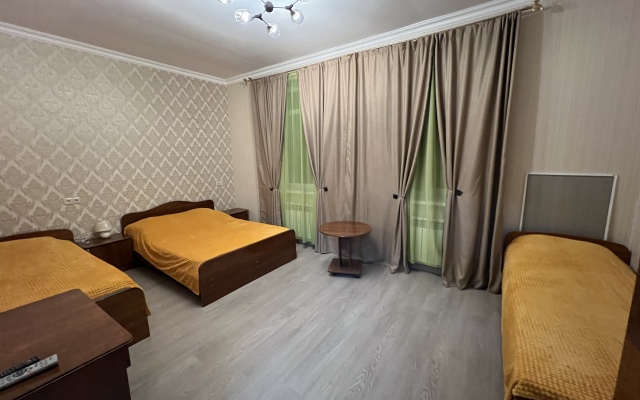 Dlya Bolshoj Semi na 14 Gostej Private House