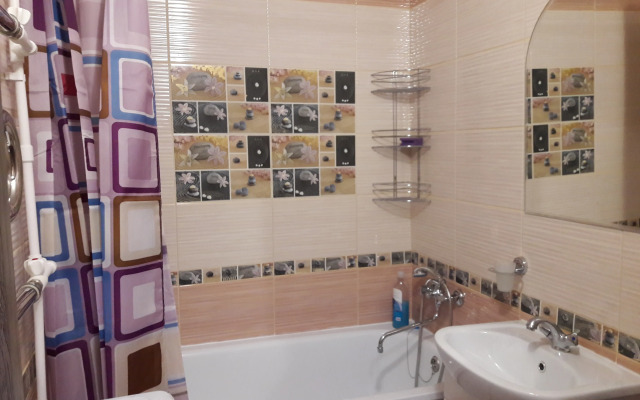 Odnokomnatnaya Kvartira  Na Generala Shtemenko Flat