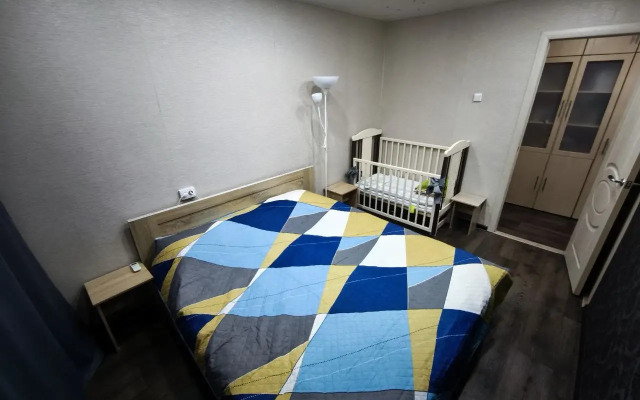 Aleksandra Nevskogo 27 Apartments